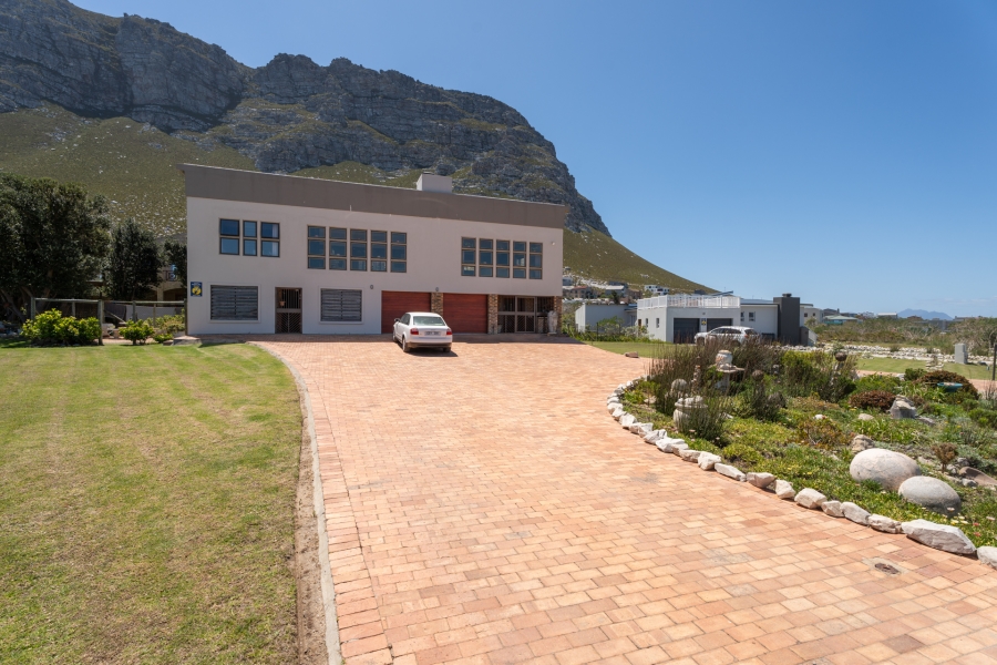 5 Bedroom Property for Sale in Sunny Seas Estate Western Cape